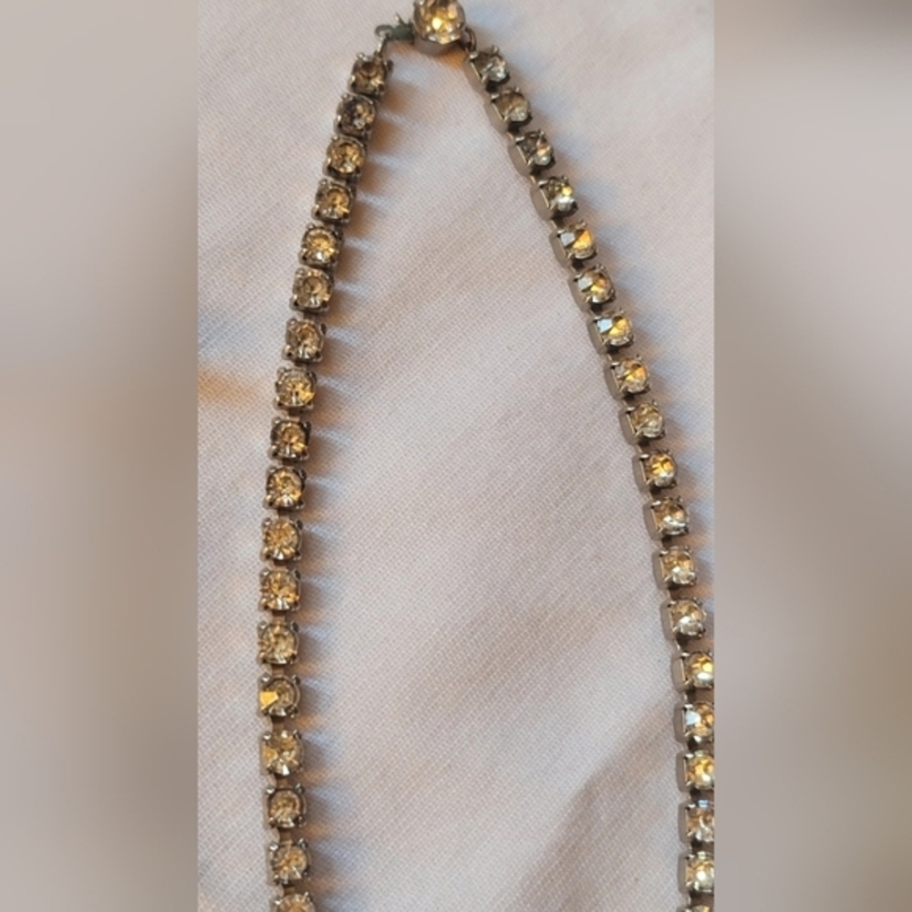 Vintage Coro Signed Rhinestone Drop Necklace With Rhinestone Clasp - Picture 4 of 10